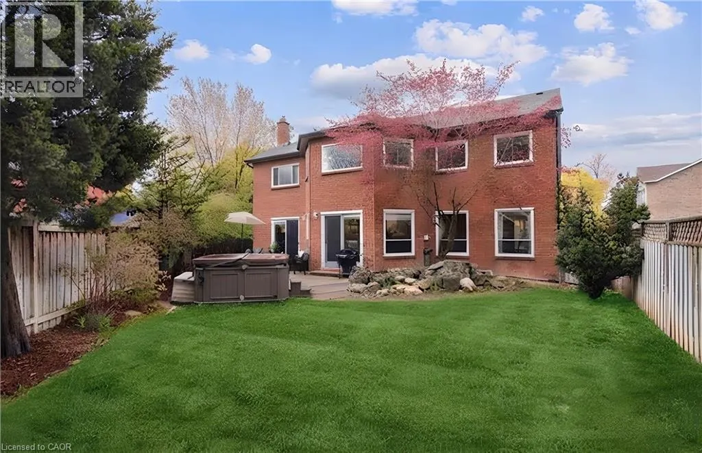 6654 MOCKINGBIRD Lane