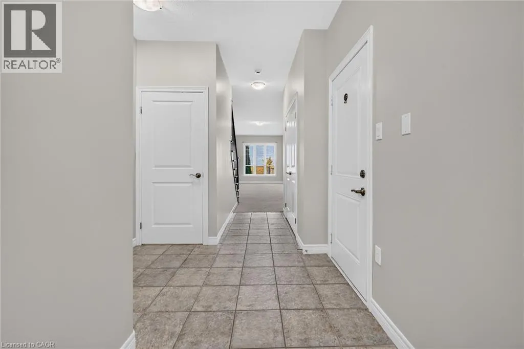 8 LAKELAWN Road Unit# 22 #22