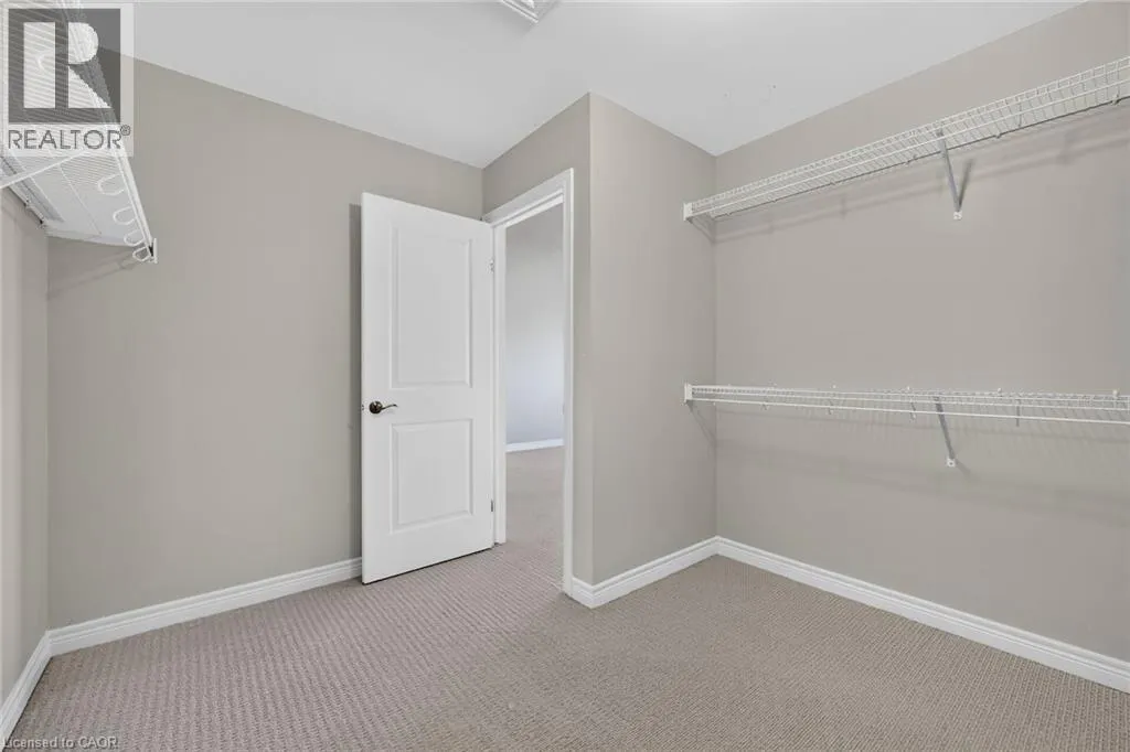 8 LAKELAWN Road Unit# 22 #22