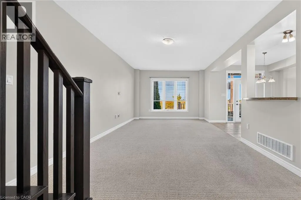 8 LAKELAWN Road Unit# 22 #22