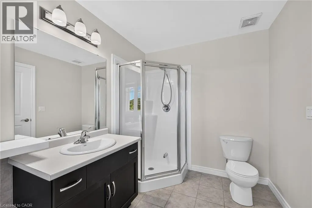 8 LAKELAWN Road Unit# 22 #22