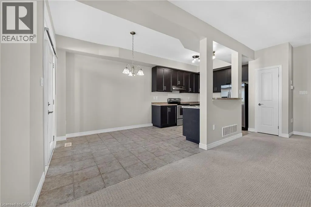 8 LAKELAWN Road Unit# 22 #22
