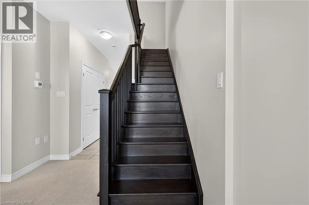 8 LAKELAWN Road Unit# 22 #22