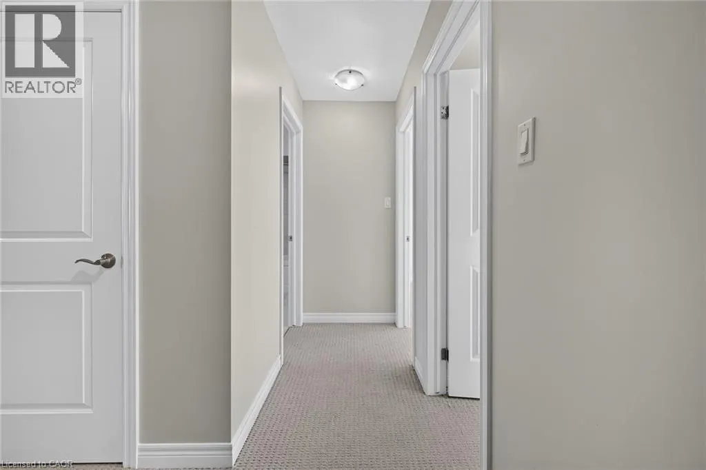 8 LAKELAWN Road Unit# 22 #22