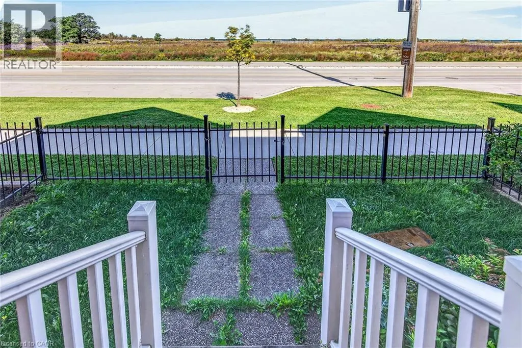 8 LAKELAWN Road Unit# 22 #22