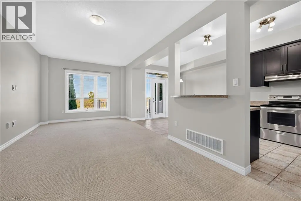 8 LAKELAWN Road Unit# 22 #22