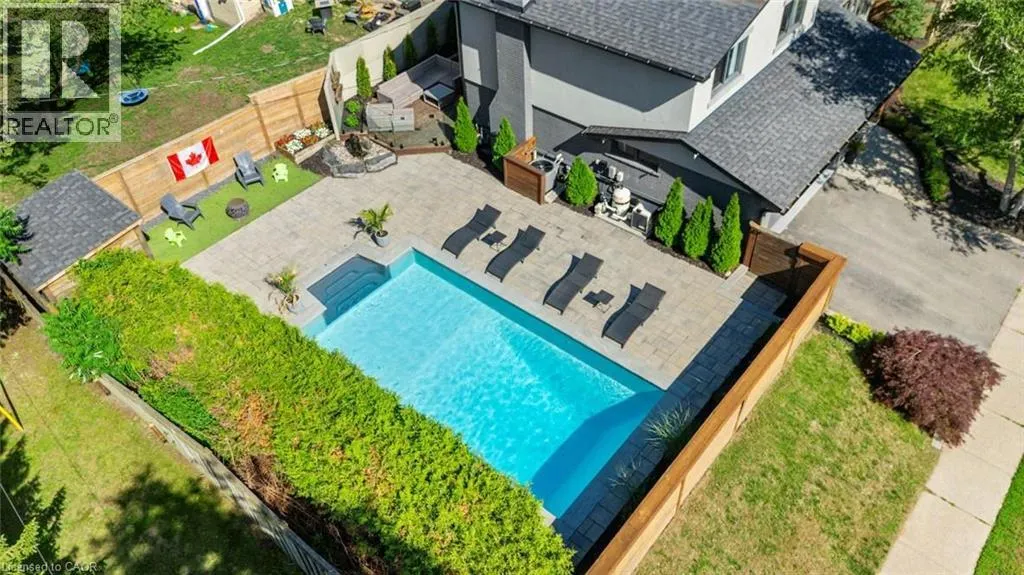 134 FAIRWOOD Place W