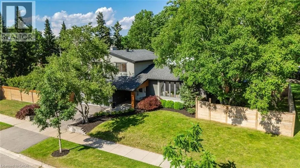 134 FAIRWOOD Place W