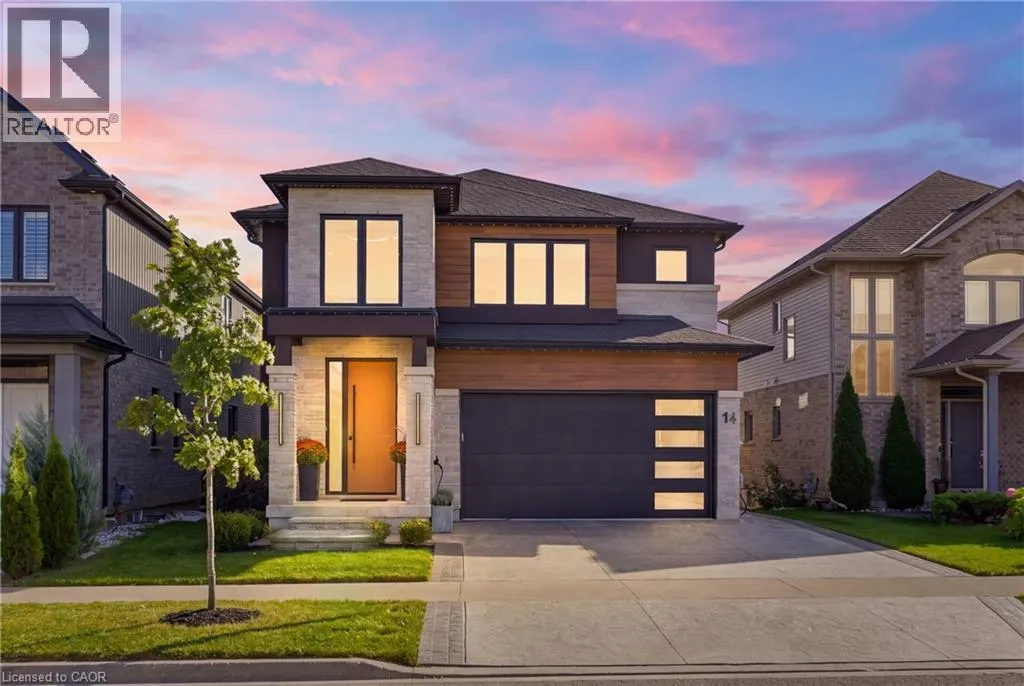 14 BERGENSTEIN Crescent