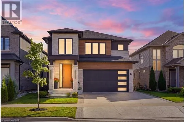 14 BERGENSTEIN Crescent