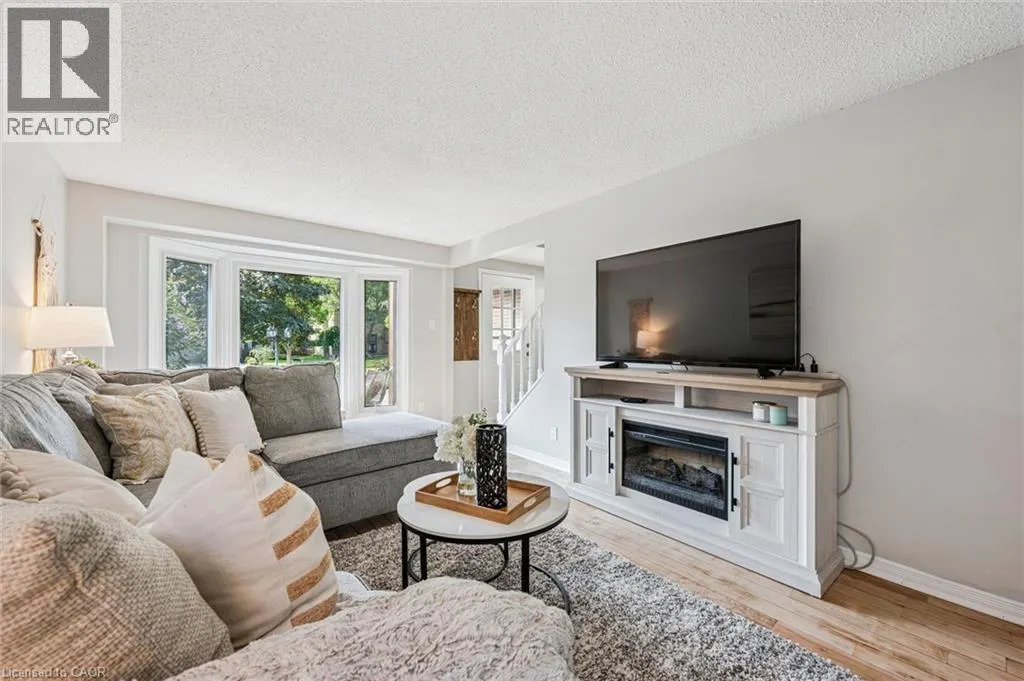 54 ROYAL ORCHARD Place