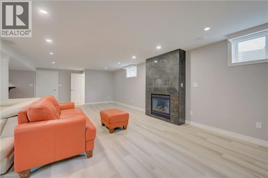 574 CLIPPER Drive