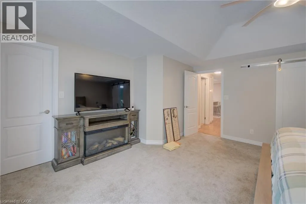 574 CLIPPER Drive
