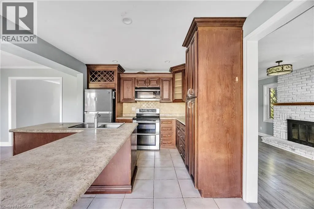 39 LINDA Drive