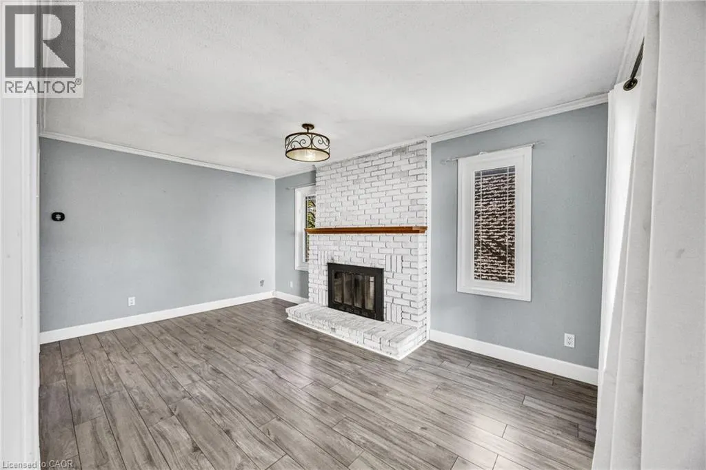 39 LINDA Drive