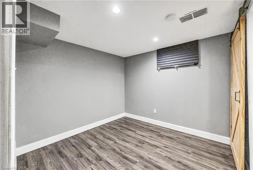 39 LINDA Drive