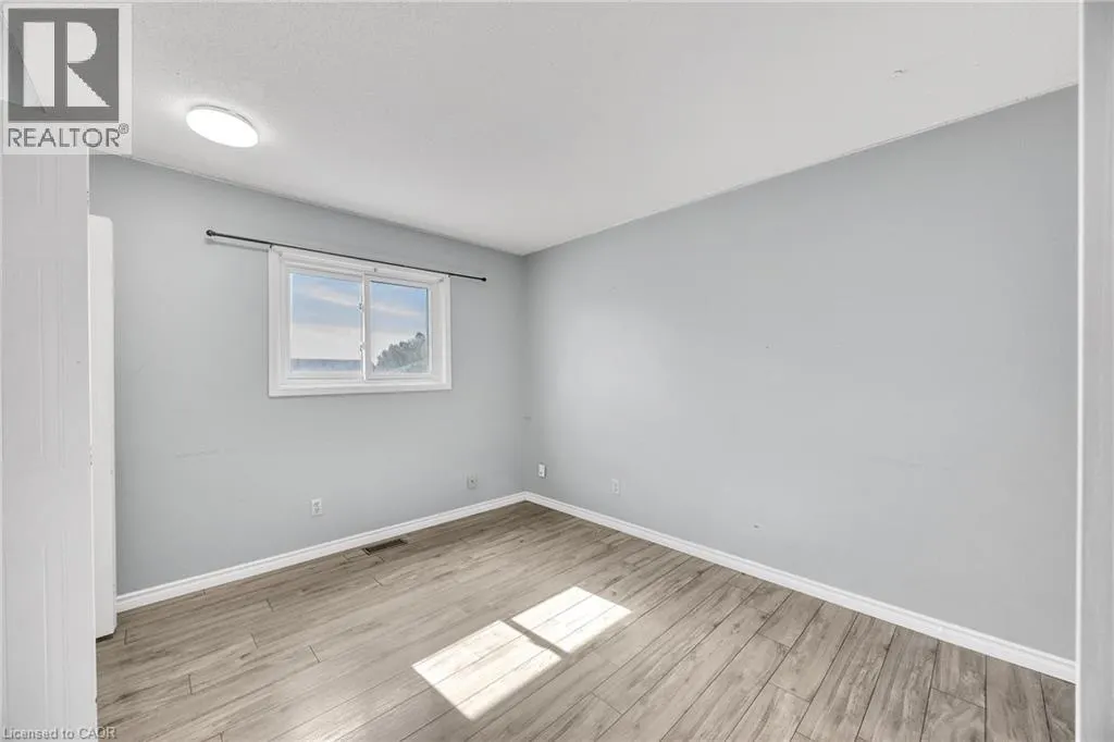 39 LINDA Drive