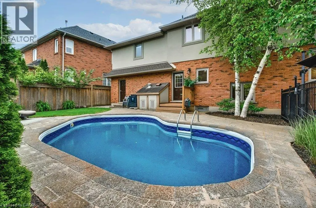 447 GOLF LINKS Road