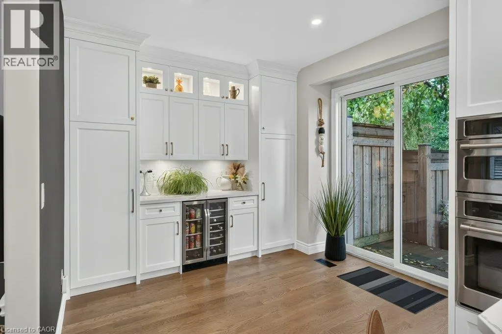 447 GOLF LINKS Road