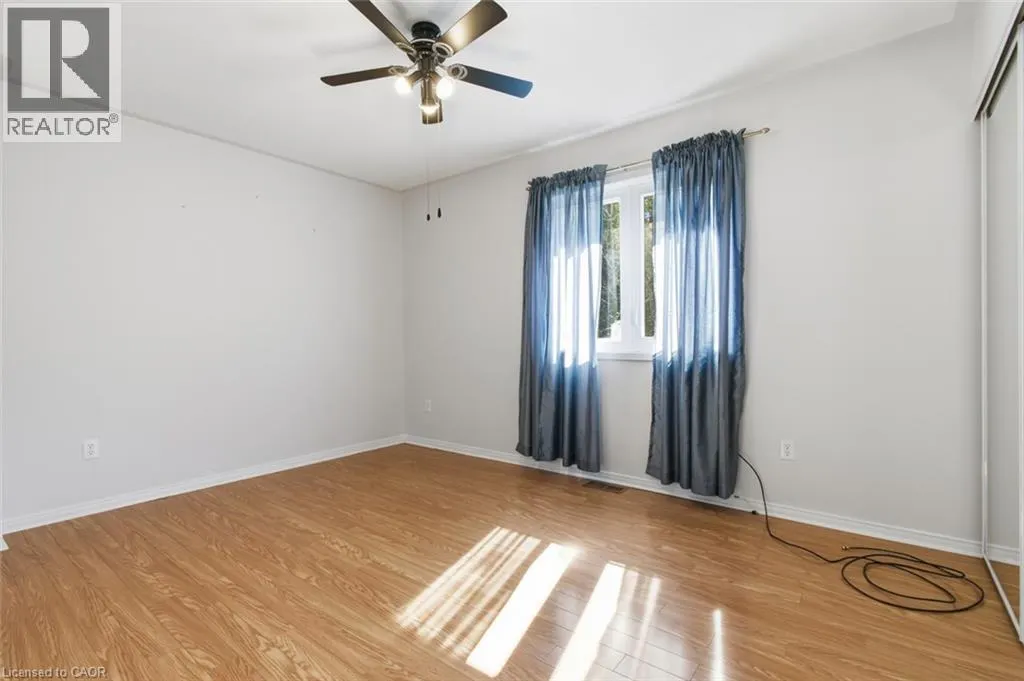 23 MADISON Court W