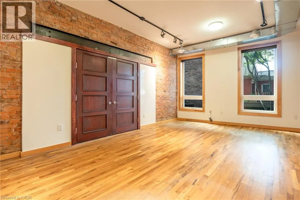 197 JAMES Street N Unit# 206 #206