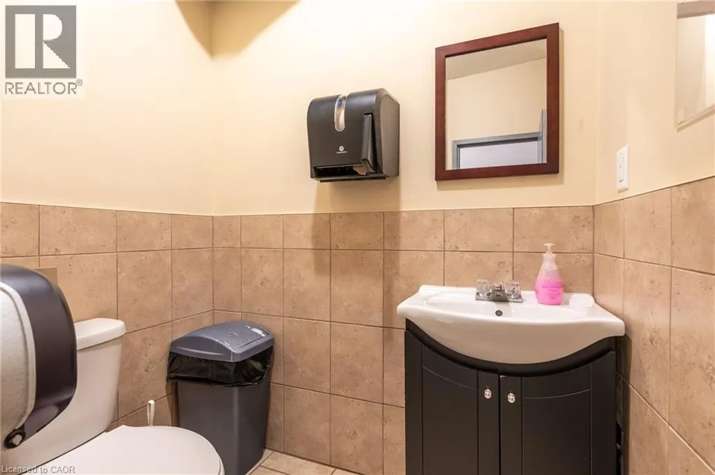 197 JAMES Street N Unit# 206 #206
