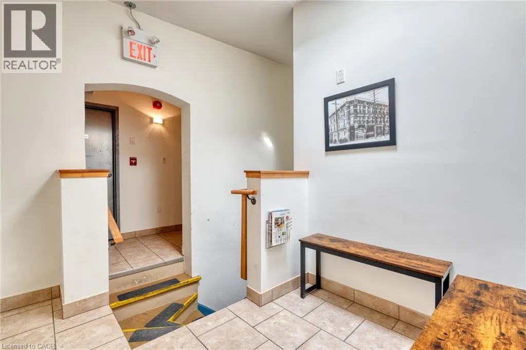 197 JAMES Street N Unit# 206 #206
