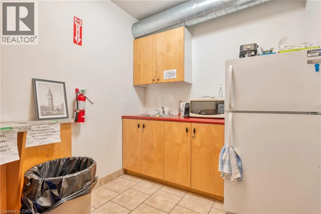 197 JAMES Street N Unit# 206 #206
