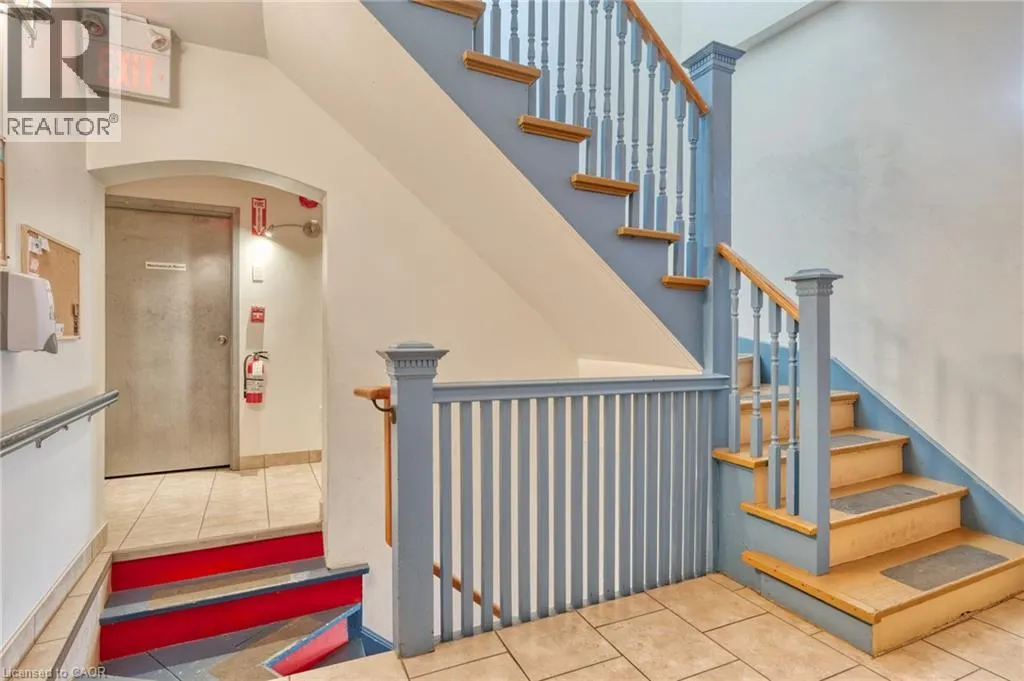 197 JAMES Street N Unit# 206 #206