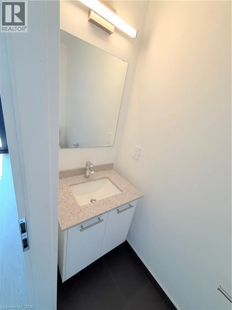 30 FRANCIS Street S Unit# 1706 #1706