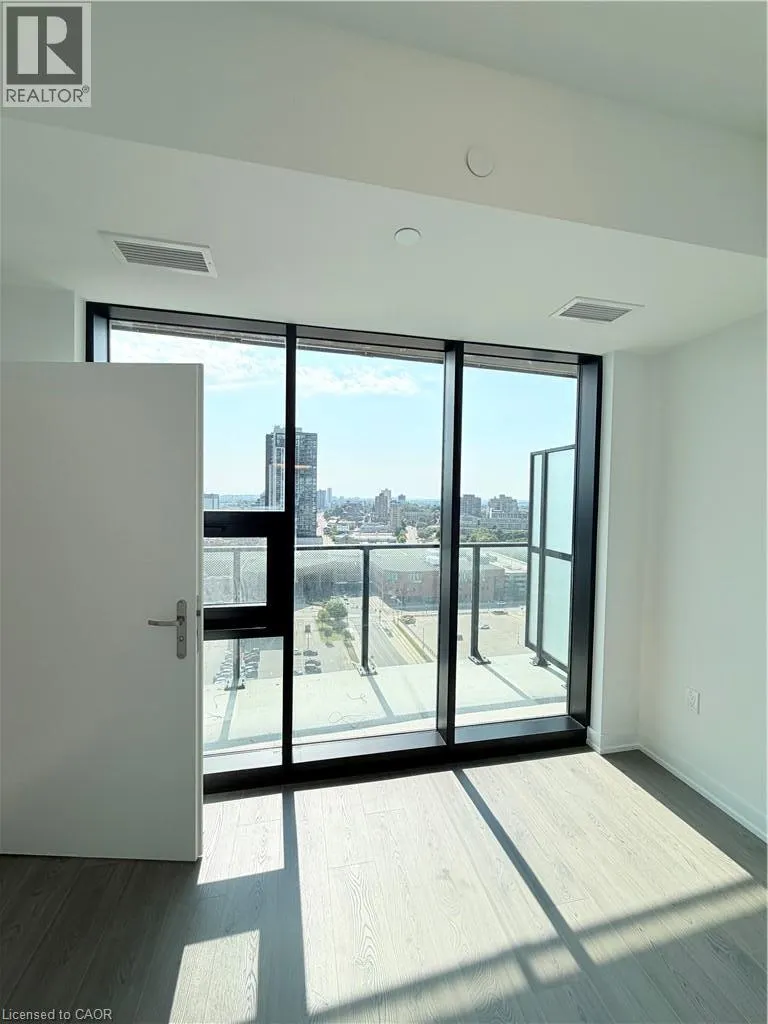 30 FRANCIS Street S Unit# 1706 #1706
