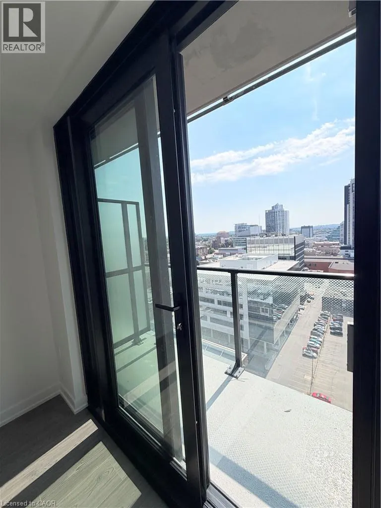 30 FRANCIS Street S Unit# 1706 #1706