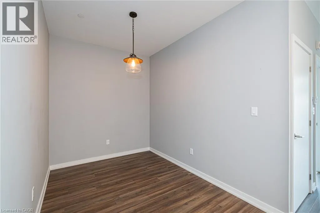 690 KING Street W Unit# 118 #118