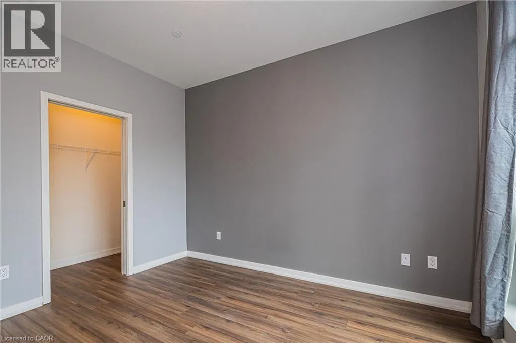 690 KING Street W Unit# 118 #118