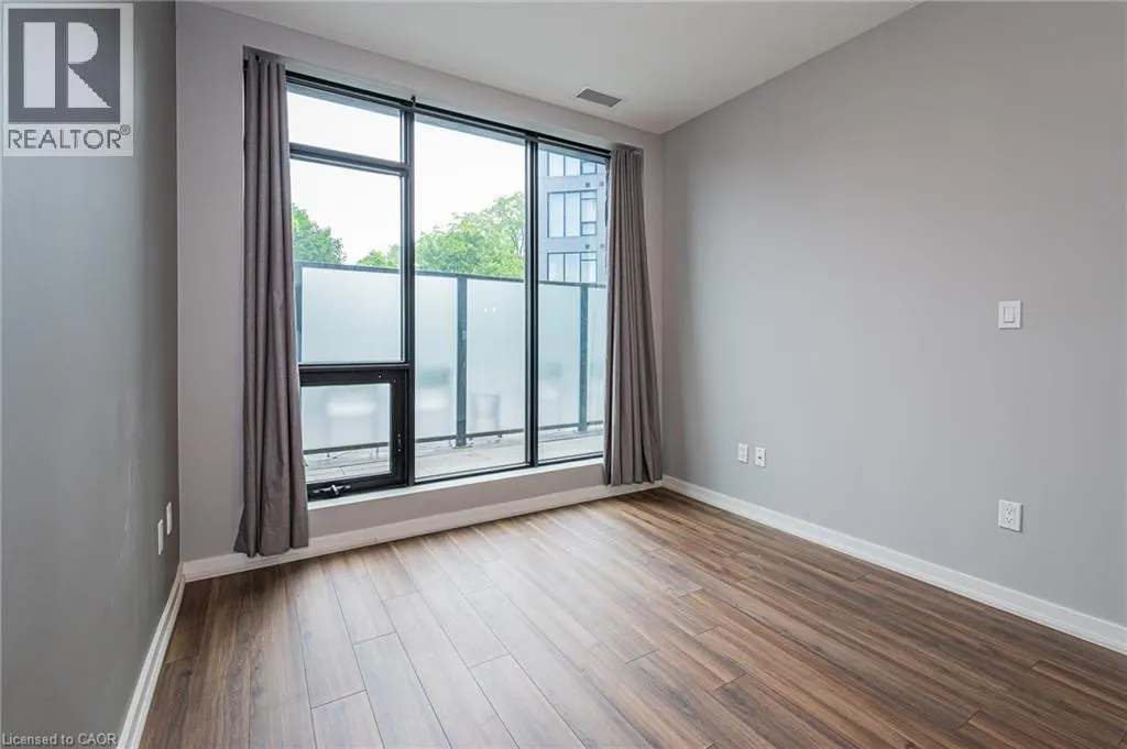 690 KING Street W Unit# 118 #118