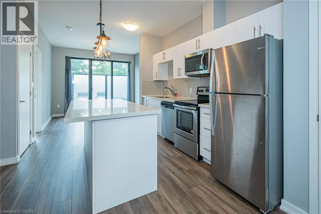 690 KING Street W Unit# 118 #118
