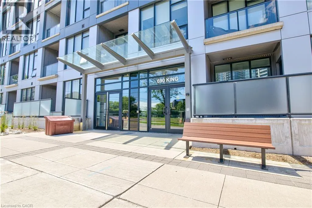 690 KING Street W Unit# 118 #118