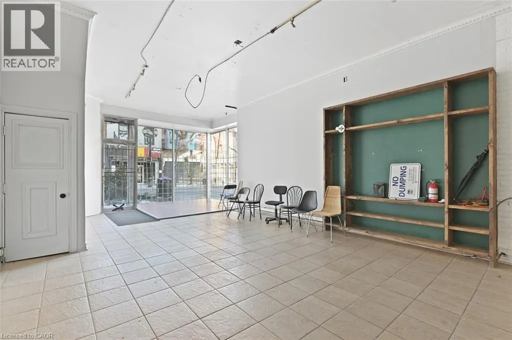 238-242 KING Street E