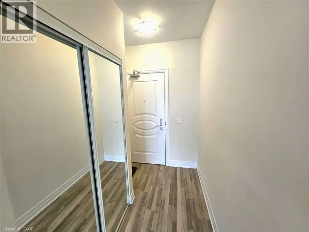 9075 JANE Street Unit# 706 #706