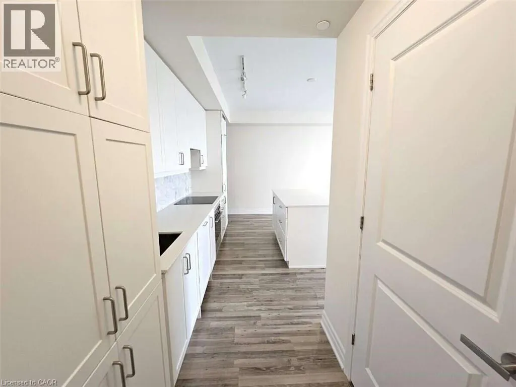 9075 JANE Street Unit# 706 #706