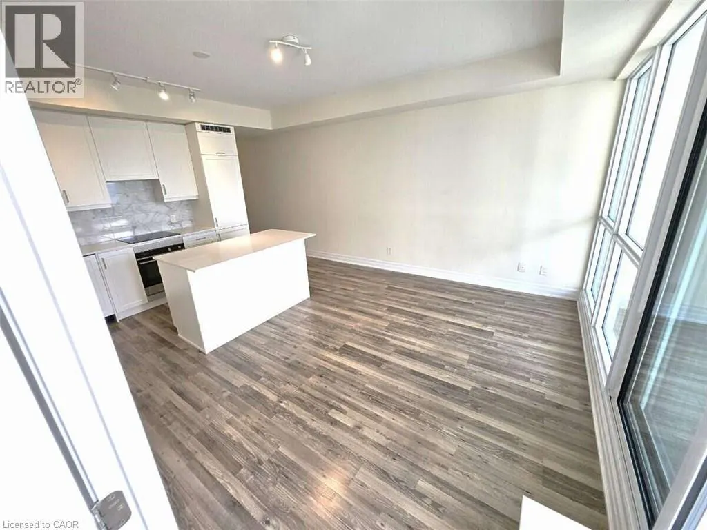 9075 JANE Street Unit# 706 #706