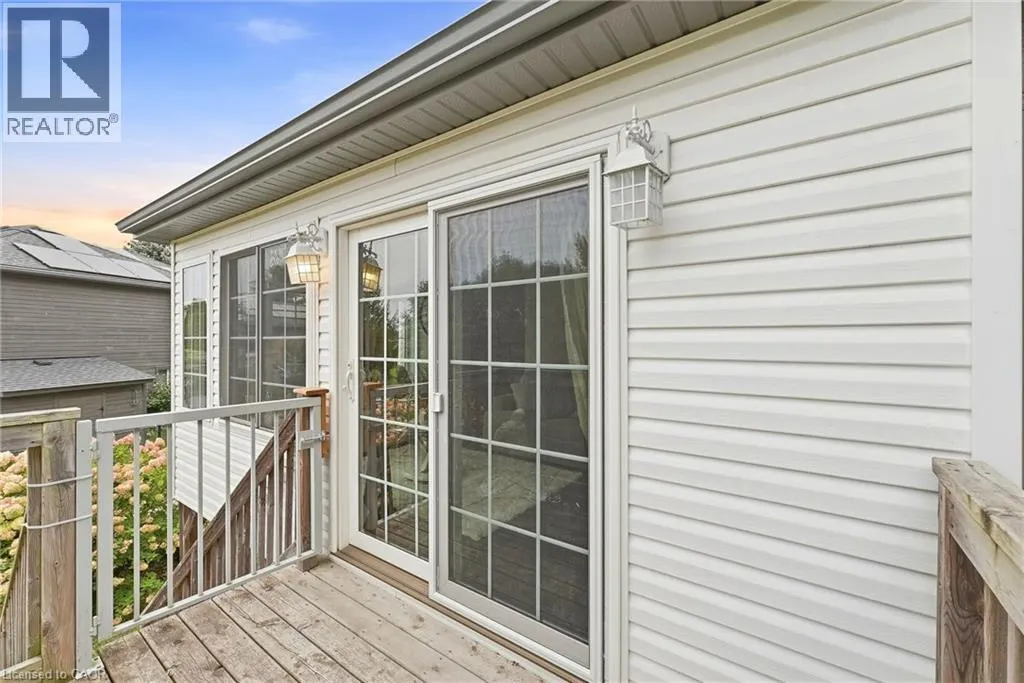 283 FENNEL Street