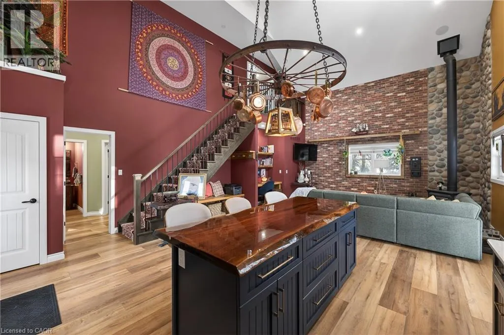 573 CANBORO Road