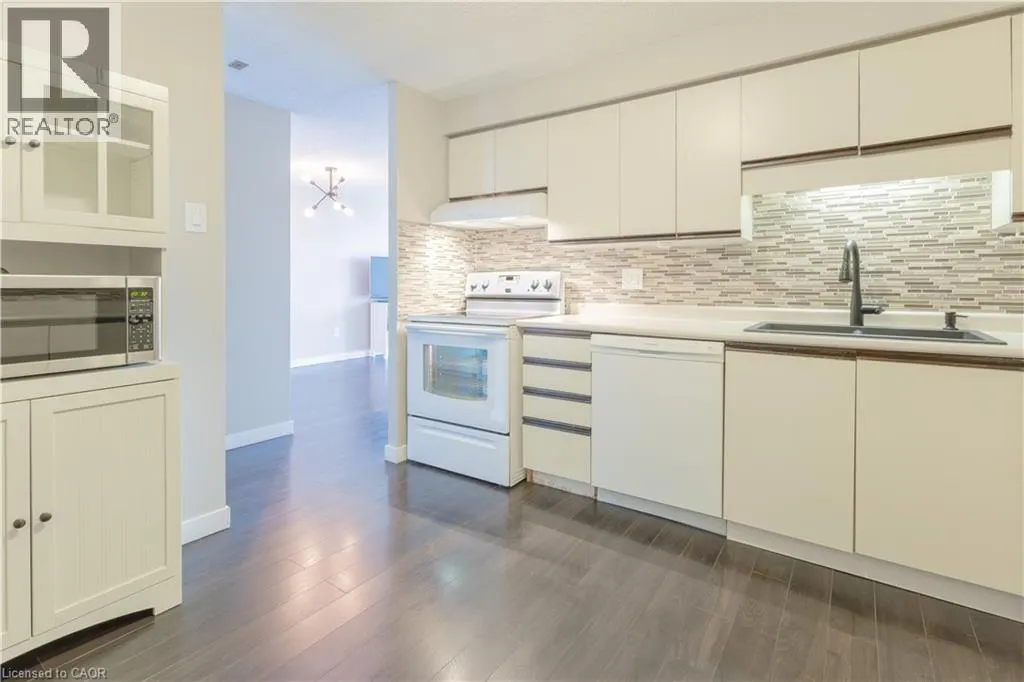 55 GREEN VALLEY Drive Unit# 1508 #1508