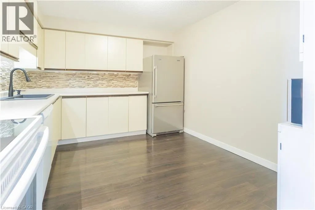 55 GREEN VALLEY Drive Unit# 1508 #1508