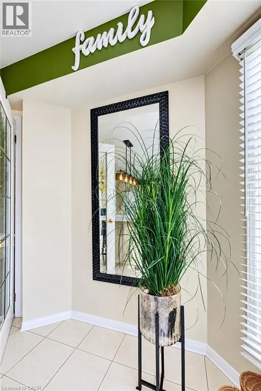 11 PEREGRINE Crescent