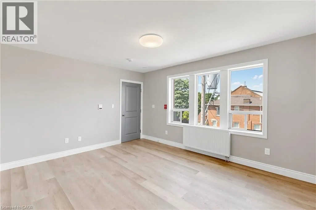 71 SANFORD Avenue S Unit# Unit 8 #Unit 8