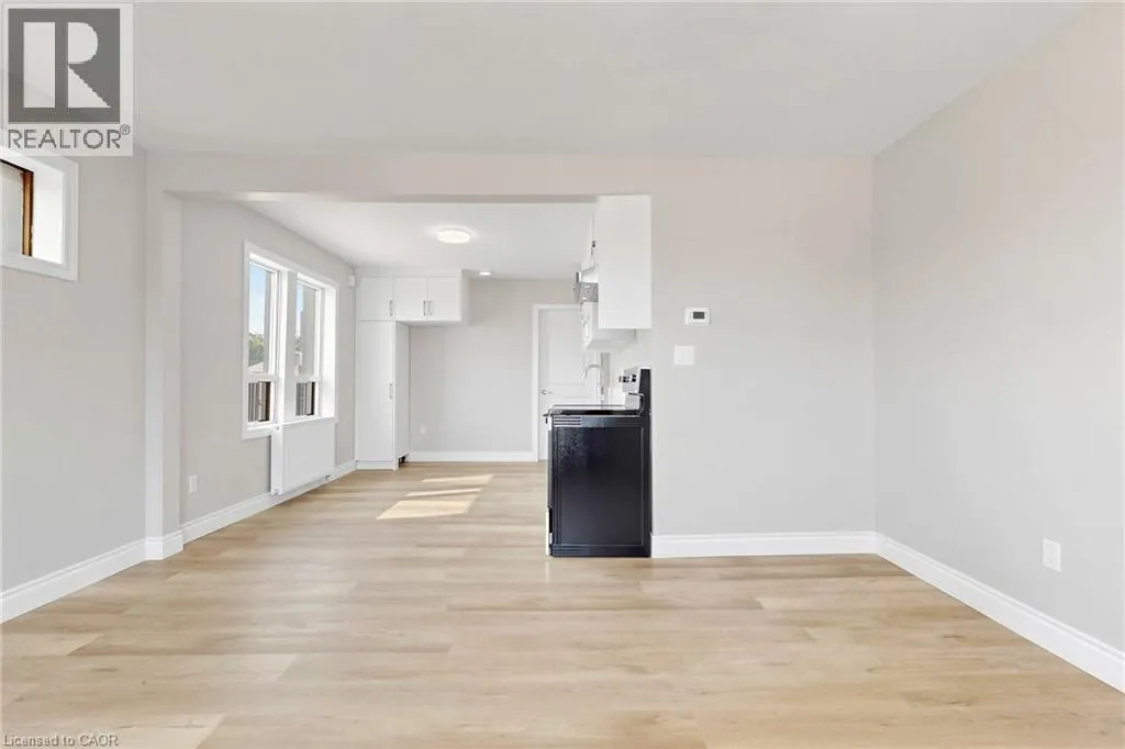 71 SANFORD Avenue S Unit# Unit 8 #Unit 8