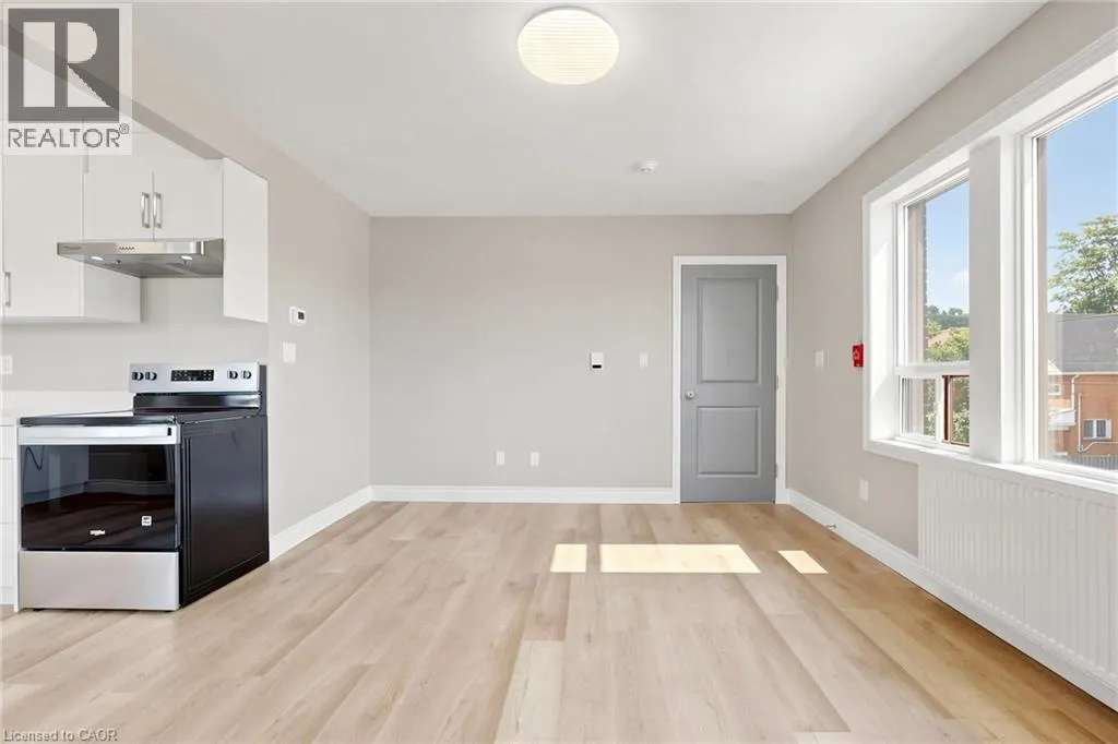 71 SANFORD Avenue S Unit# Unit 8 #Unit 8