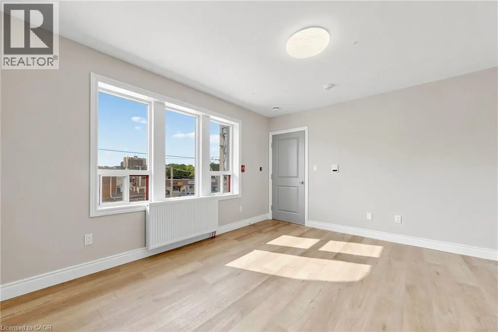 71 SANFORD Avenue S Unit# Unit 9 #Unit 9